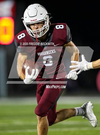 Thumbnail 3 in Pottsboro vs. White Oak (UIL 3A D1 Bi-District) photogallery.