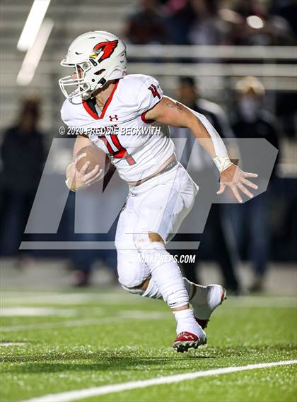 Thumbnail 2 in Pottsboro vs. White Oak (UIL 3A D1 Bi-District) photogallery.