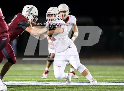 Thumbnail 2 in Pottsboro vs. White Oak (UIL 3A D1 Bi-District) photogallery.