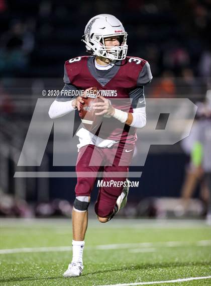 Thumbnail 3 in Pottsboro vs. White Oak (UIL 3A D1 Bi-District) photogallery.