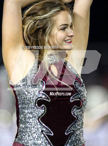 Thumbnail 1 in Pottsboro vs. White Oak (UIL 3A D1 Bi-District) photogallery.