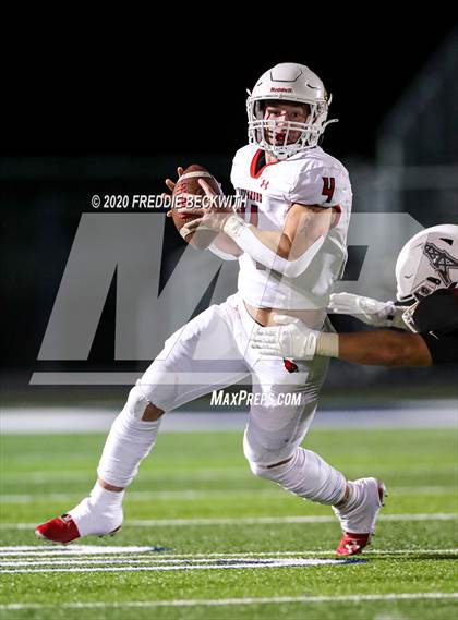 Thumbnail 2 in Pottsboro vs. White Oak (UIL 3A D1 Bi-District) photogallery.
