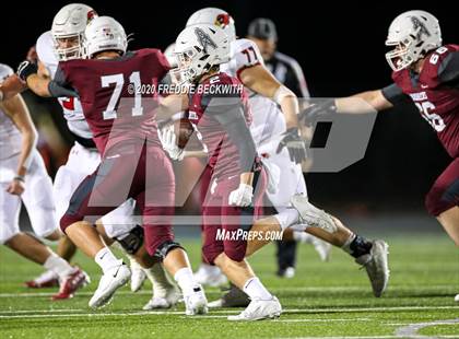 Thumbnail 1 in Pottsboro vs. White Oak (UIL 3A D1 Bi-District) photogallery.