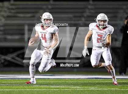 Thumbnail 2 in Pottsboro vs. White Oak (UIL 3A D1 Bi-District) photogallery.