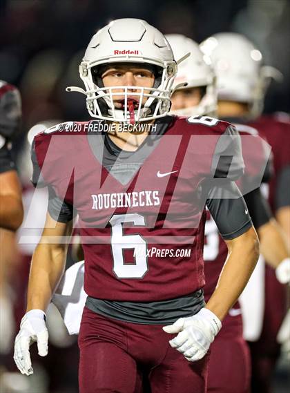 Thumbnail 1 in Pottsboro vs. White Oak (UIL 3A D1 Bi-District) photogallery.