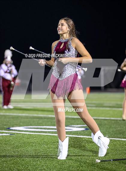 Thumbnail 1 in Pottsboro vs. White Oak (UIL 3A D1 Bi-District) photogallery.