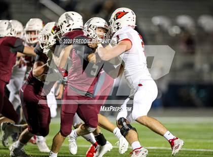 Thumbnail 3 in Pottsboro vs. White Oak (UIL 3A D1 Bi-District) photogallery.