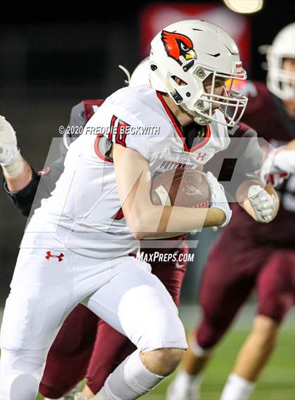 Thumbnail 2 in Pottsboro vs. White Oak (UIL 3A D1 Bi-District) photogallery.
