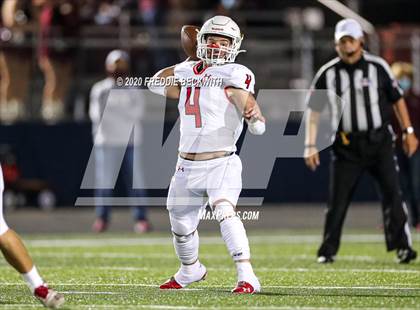 Thumbnail 2 in Pottsboro vs. White Oak (UIL 3A D1 Bi-District) photogallery.