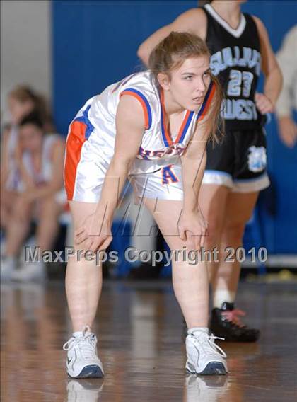 Thumbnail 2 in Sullivan West vs. Chester (Hambletonian Classic) photogallery.