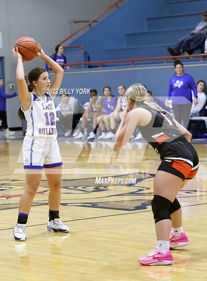 Thumbnail 3 in Grand Saline vs Quitman photogallery.