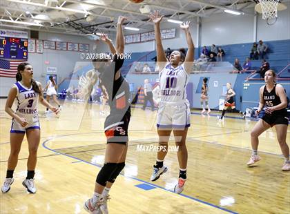 Thumbnail 3 in Grand Saline vs Quitman photogallery.