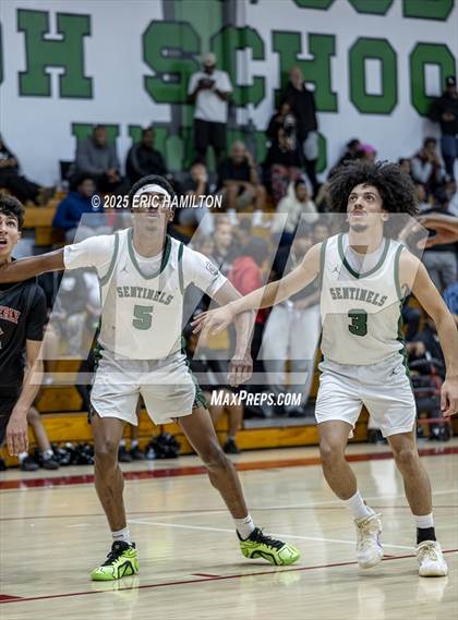 Thumbnail 2 in Beverly Hills @ Inglewood photogallery.