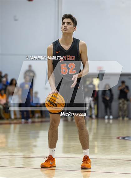 Thumbnail 3 in Beverly Hills @ Inglewood photogallery.