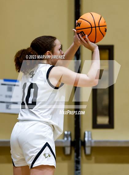 Thumbnail 2 in Oaks Christian @ Oak Park photogallery.