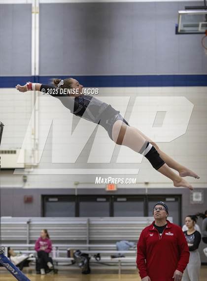 Thumbnail 2 in WIAA Badger Conference (Bars) photogallery.