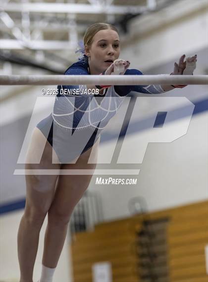 Thumbnail 2 in WIAA Badger Conference (Bars) photogallery.
