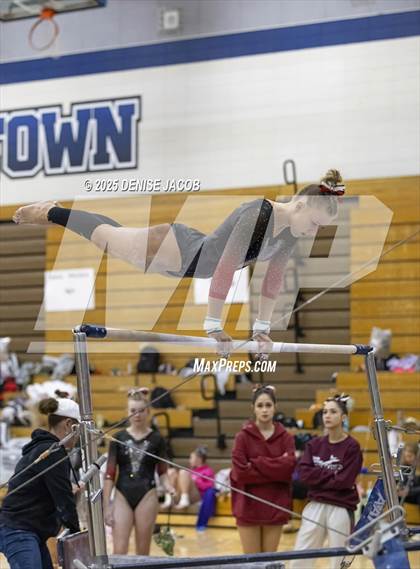 Thumbnail 2 in WIAA Badger Conference (Bars) photogallery.