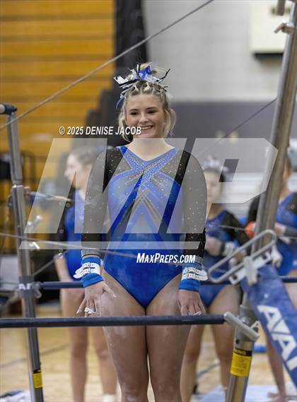 Thumbnail 2 in WIAA Badger Conference (Bars) photogallery.