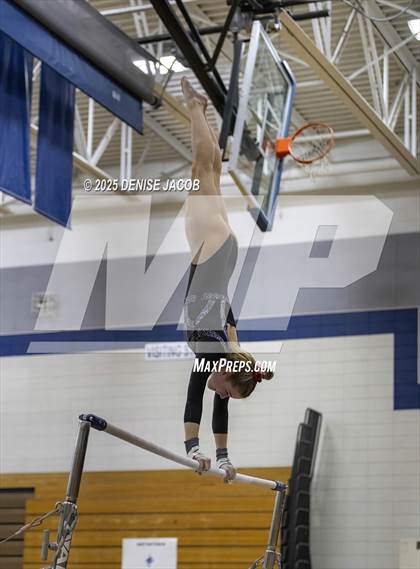 Thumbnail 2 in WIAA Badger Conference (Bars) photogallery.