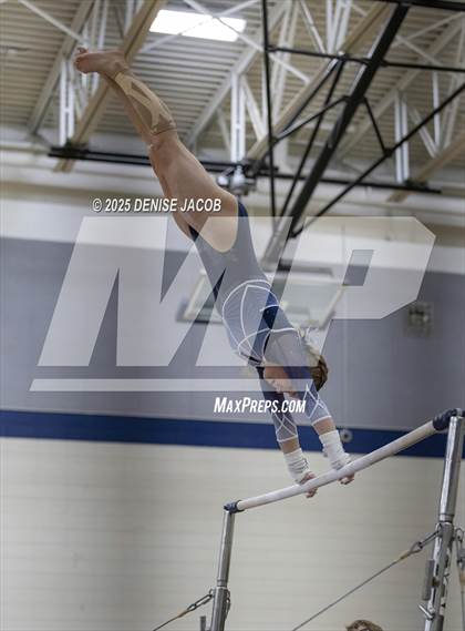 Thumbnail 3 in WIAA Badger Conference (Bars) photogallery.
