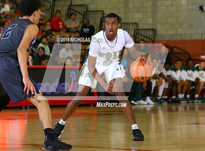 Thumbnail 3 in Long Beach Poly vs. Sierra Canyon (Nike Extravaganza) photogallery.