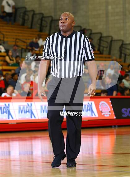 Thumbnail 2 in Long Beach Poly vs. Sierra Canyon (Nike Extravaganza) photogallery.