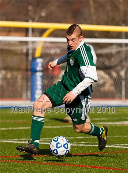 Thumbnail 2 in Chazy v Hamilton (NYSPHSAA Class D Final) photogallery.