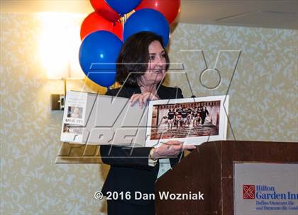 Thumbnail 2 in Duncanville (TOC Ceremony) photogallery.