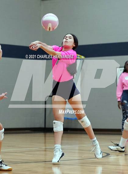 Thumbnail 3 in FR: College Station @ Rudder (A Teams) photogallery.