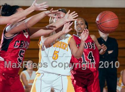 Thumbnail 3 in Cross @ St. Joseph (CIAC Class LL 2nd Round) photogallery.