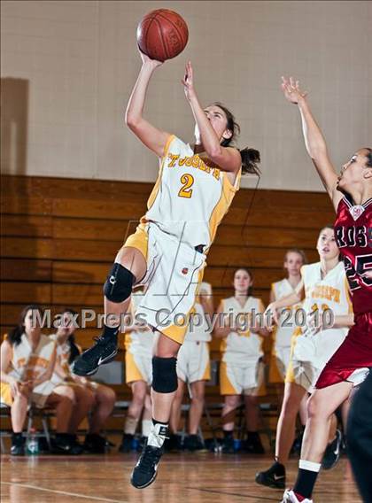 Thumbnail 1 in Cross @ St. Joseph (CIAC Class LL 2nd Round) photogallery.