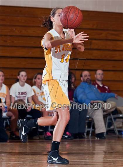 Thumbnail 2 in Cross @ St. Joseph (CIAC Class LL 2nd Round) photogallery.