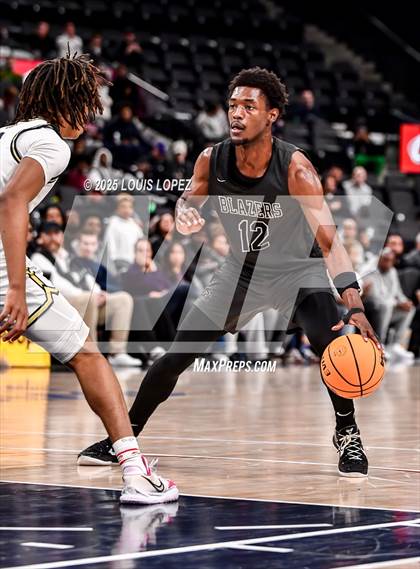 Thumbnail 2 in Sierra Canyon vs. Notre Dame (SO) (Trinity-Mission League Showcase) photogallery.