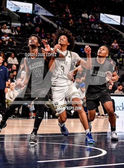 Thumbnail 2 in Sierra Canyon vs. Notre Dame (SO) (Trinity-Mission League Showcase) photogallery.