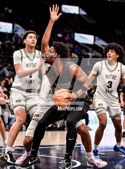 Thumbnail 1 in Sierra Canyon vs. Notre Dame (SO) (Trinity-Mission League Showcase) photogallery.