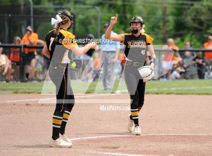 Thumbnail 3 in Goreville vs. Marissa/Coulterville (IHSA 1A Super-Sectional) photogallery.
