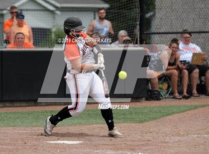 Thumbnail 3 in Goreville vs. Marissa/Coulterville (IHSA 1A Super-Sectional) photogallery.