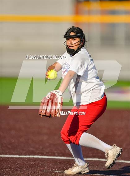 Thumbnail 2 in Glenn @ Norwalk photogallery.