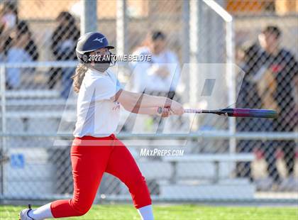 Thumbnail 3 in Glenn @ Norwalk photogallery.