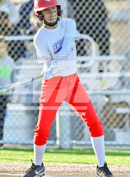 Thumbnail 3 in Glenn @ Norwalk photogallery.