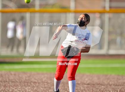 Thumbnail 3 in Glenn @ Norwalk photogallery.