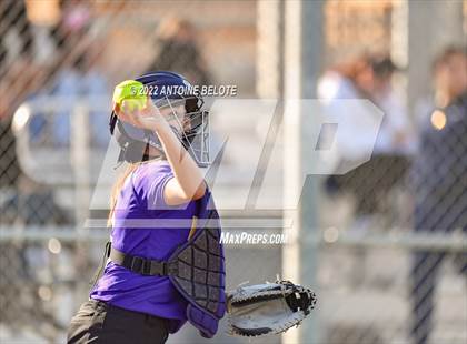 Thumbnail 3 in Glenn @ Norwalk photogallery.