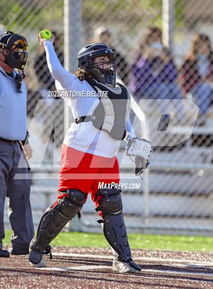 Thumbnail 3 in Glenn @ Norwalk photogallery.