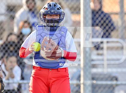 Thumbnail 3 in Glenn @ Norwalk photogallery.