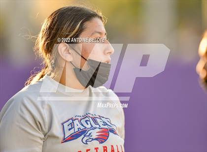 Thumbnail 3 in Glenn @ Norwalk photogallery.