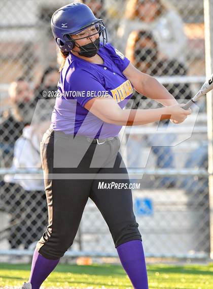 Thumbnail 2 in Glenn @ Norwalk photogallery.