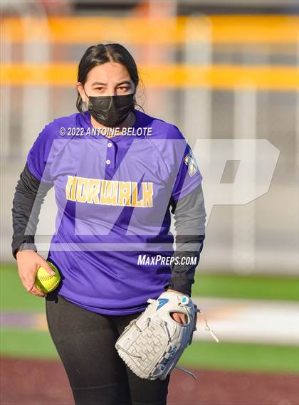 Thumbnail 1 in Glenn @ Norwalk photogallery.
