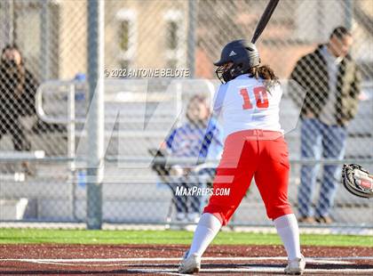 Thumbnail 3 in Glenn @ Norwalk photogallery.