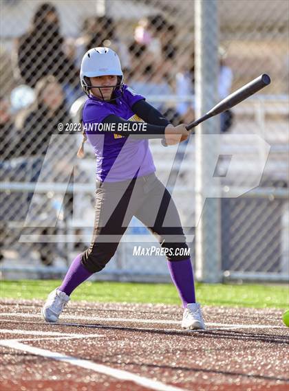 Thumbnail 3 in Glenn @ Norwalk photogallery.